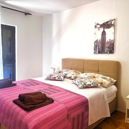 Apartments Ares روفينج المظهر الخارجي الصورة